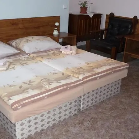 Otel Zlaty Kriz Třebíč
